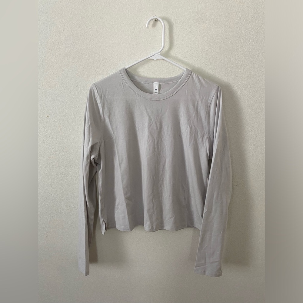 Lululemon Classic Fit shirt